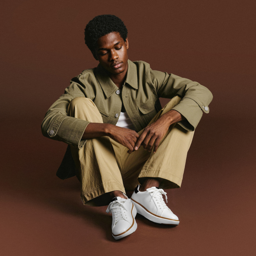 SNEAKER