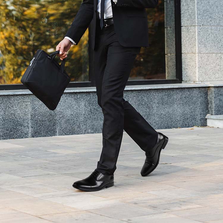 The Ultimate Guide to Formal Black Shoes for Men