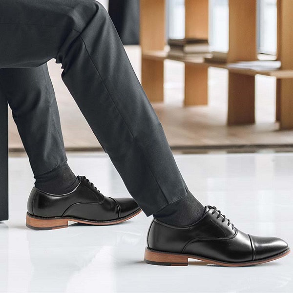 6 Men s Black Comfortable Work Shoes For An Ultimate Look