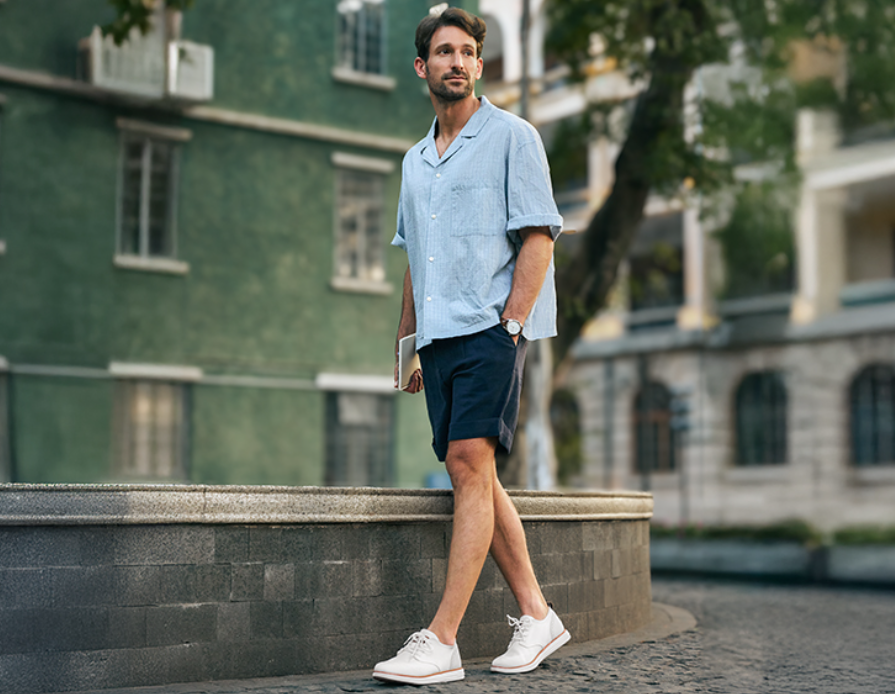 The Best Men's Walking Shoes for Standing All Day