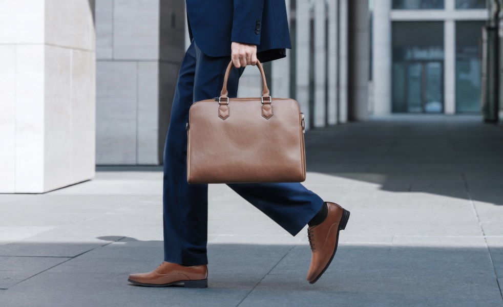 Loafers Vs Oxfords? Which Dress Shoes Fit Your Style?