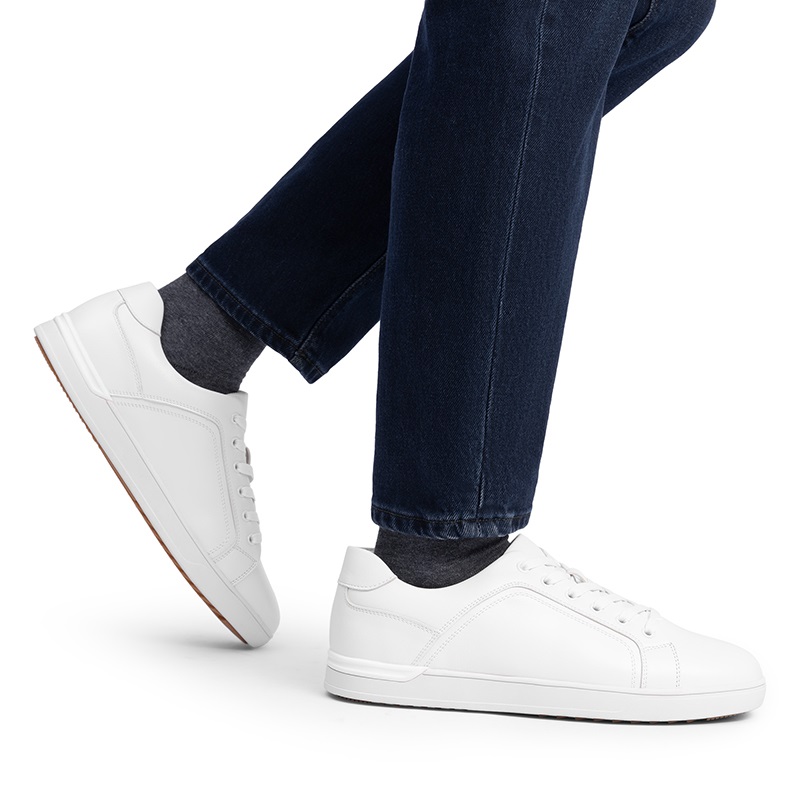 plain white sneakers mens