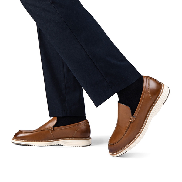 Men's Moc-Toe Slip On Loafers - BROWN - 4