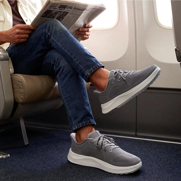 Men's Hands Free Slip-on Roomy Toe Comfortable Casual Sneakers - GREY - 5