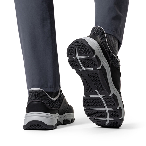 Men's Waterproof Wide Toe Box Slip-on Sneakers - BLACK - 4