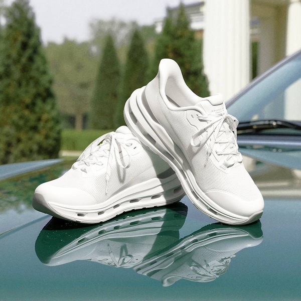 Men's Lace-Up Lightweight Cushion Mesh Sneakers With Hollow Shock-Absorbing Sole - WHITE - 3