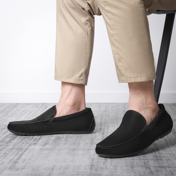 Men's Comfortable Slip-On Moccasin Loafers - BLACK - 4