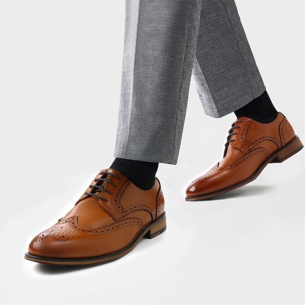 Men's Elegant Wingtip PU Leather Shoes - BROWN - 6