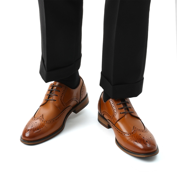 Men's Elegant Wingtip PU Leather Shoes - BROWN - 1