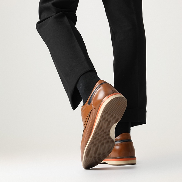 Men's Wide Lace-Up Casual Dress Sneakers - TAN - 7