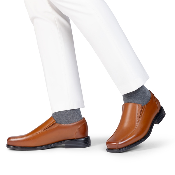 Men's Smart Square Toe Slip On Loafers - BROWN - 5